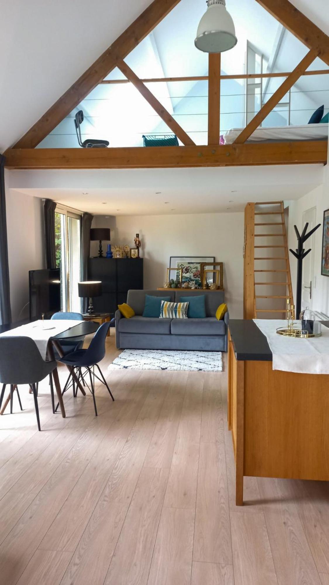 Duplex Le Colombier - Beautiful Charming Home マニー＝ル＝オングル エクステリア 写真